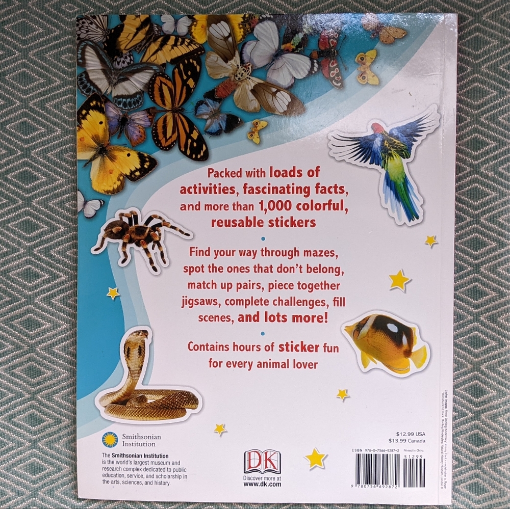 Smithsonian Animals - Ultimate Sticker Activity Collection - Picture 2 of 16